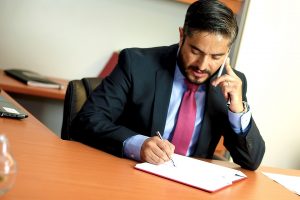 Benefits of working with an immigration consultant